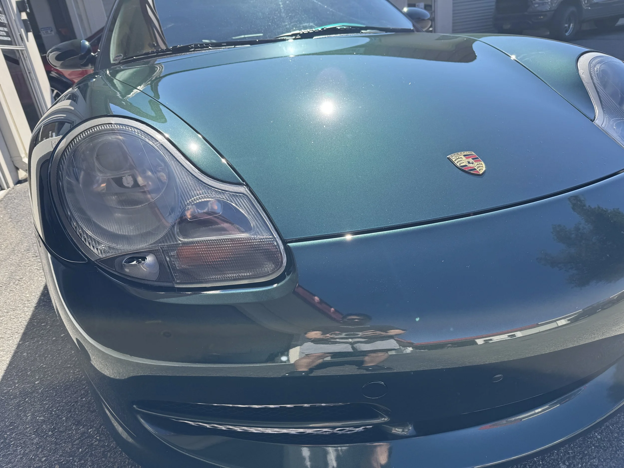 1999 Porsche 911 Carrera (Forest Green Metallic) — DETAILERSHIP™